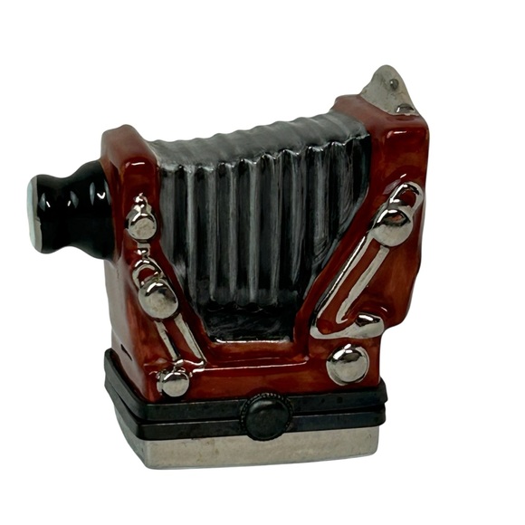 Vintage Limoges France ROCHARD Hand Painted Small Trinket Box Old Camera Bellows - Picture 1 of 10